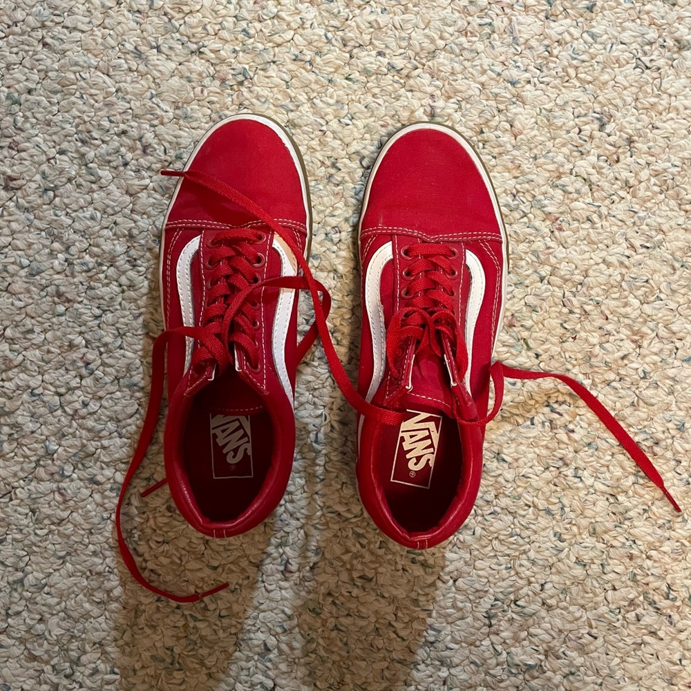 Red Vans. Sz. 8